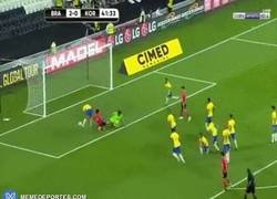 Enlace a Coutinho agradeciendo al poste tras casi meterse un gol en contra