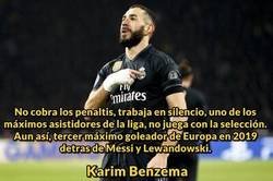 Enlace a Es lo que tiene no tener que hacerle los favores a Cristiano