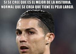 Enlace a Cristiano vive en su mundo