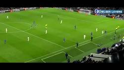 Enlace a La atenta reacción del recogepelotas del Tottenham que permitió el gol de Kane. Mourinho le felicitó personalmente.