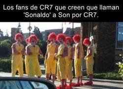 Enlace a Que es por el gordo. Cristiano no ha hecho un gol así en su vida.