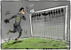 Enlace a Courtois haciéndose grande en el último minuto del partido