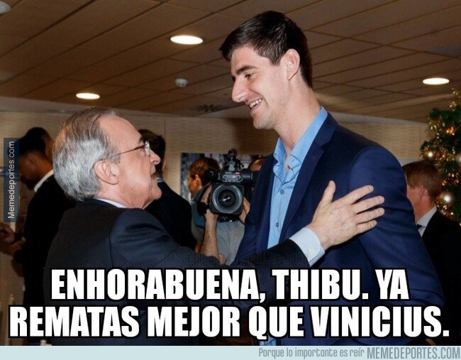 1093765 - Florentino dejó su mensaje a Courtois en la comida de Navidad