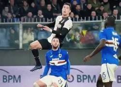 Enlace a Pues es verdad que salta más