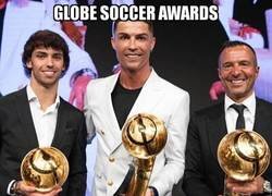 Enlace a Si te caen bien Mendes y eres futbolista, estos son tus premios