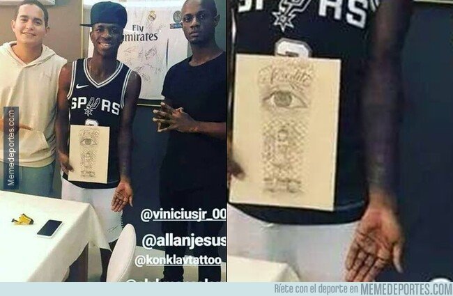 1094682 - Nunca hay que olvidar el día que Vinicius le mostró al mundo su nuevo tatuaje