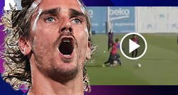 Enlace a El golazo de Griezmann en el entrenamiento del Barça en el primer día de Setién que está ilusionando a todos los culés
