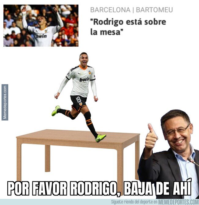 1096966 - Rodrigo está sobre la mesa