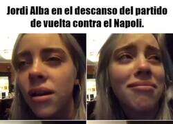 Enlace a Si le ponen la canción de la Champions, le da una depresión