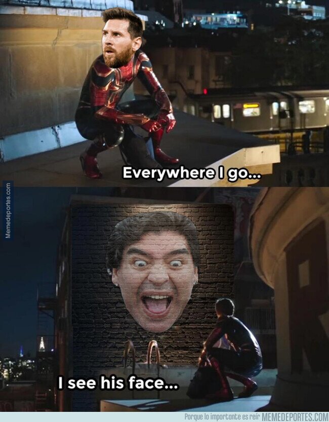 1099185 - Messi llegando a Nápoles