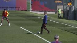 Enlace a La jugada de Braithwaite en el entrenamiento del Barça en la que parece Messi regateando