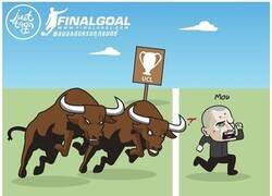 Enlace a Los 'Red Bull' acabaron con los de Mou, por @justtoonit_th