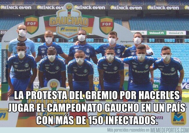 1100905 - Así salió a jugar Gremio en modo de protesta
