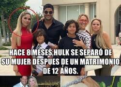 Enlace a La noticia random del día nos la da Hulk y su nueva esposa.