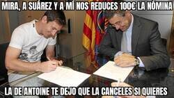 Enlace a Messi negociando la rebaja de las fichas de la plantilla del Barça
