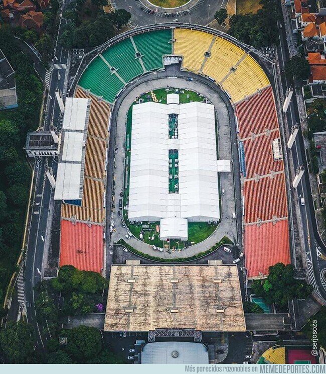 1101869 - El estadio del Santos, usado como hospital provisional. La imagen de lo que ha sido este 2020.