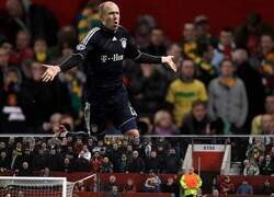 Enlace a 10 años ya de este golazo de Robben