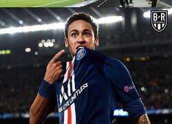 Enlace a Momentos míticos de jugadores con sus camisetas actuales, por @brfootball