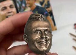 Enlace a La figurilla de Cristiano ha quedado más guapa todavía