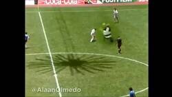 Enlace a El gol maradoniano de Shrek. Las perlas del confinamiento.