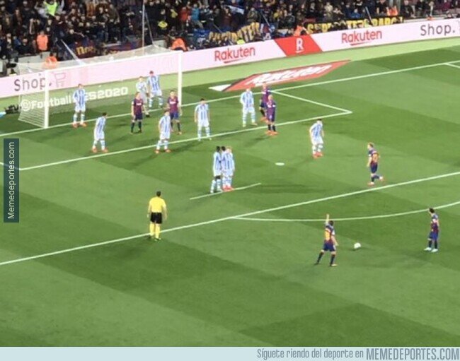 1103273 - Jamás olvidemos cuando la Real usó a sus 11 jugadores para tapar un tiro libre de Messi