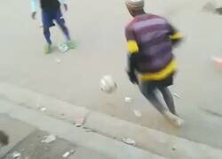 Enlace a Esto es lo que es el fútbol con público