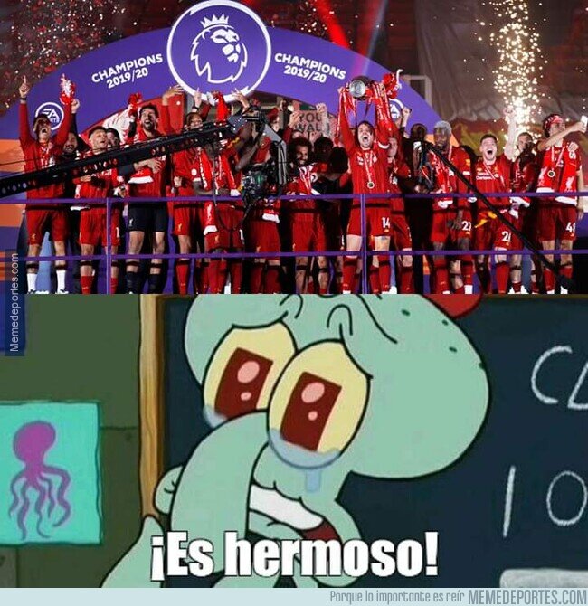 1110290 - Los hinchas del Liverpool viendo su primera Premier