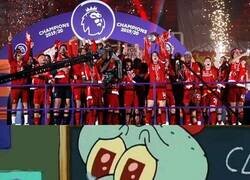 Enlace a Los hinchas del Liverpool viendo su primera Premier