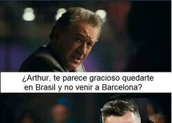 Enlace a Arthur se queda en Brasil