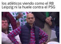 Enlace a El leipzig viéndola pasar