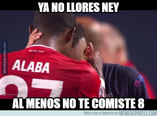 1113972 - Alaba consuela a Neymar