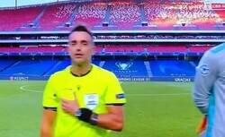 Enlace a El bonito gesto de uno de los árbitros asistentes de la final de la Champions que casi todo el mundo pasó por alto, por @jdelga12