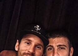 Enlace a Y se quedó...