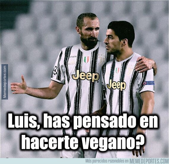 1115154 - Chiellini quiere evitar ser mordido