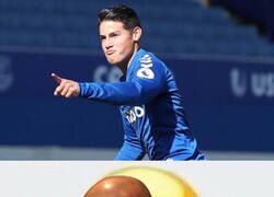 Enlace a ¿Para quién iba ese primer gol de James en la Premier?
