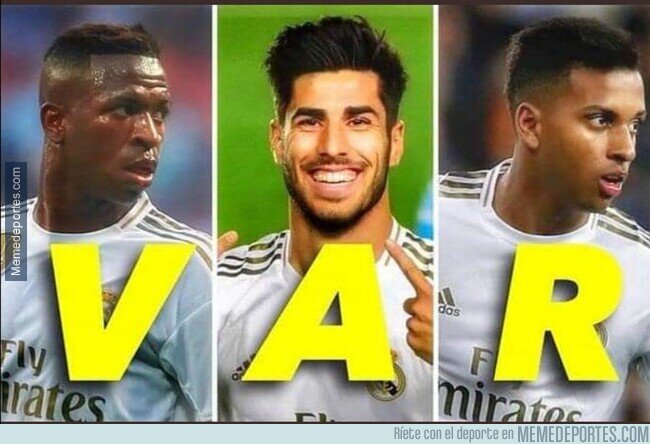 1117203 - La delantera lo dice todo