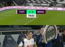 Enlace a Que risa más tonta se le ha debido escapar a Zidane