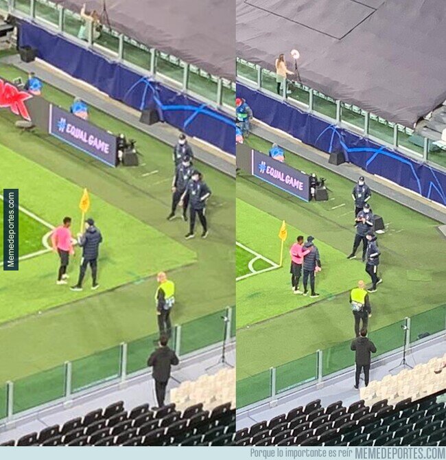 1119354 - Ansu Fati le prometió su camiseta a un recogebolas y no se fue del estadio sin hacerlo