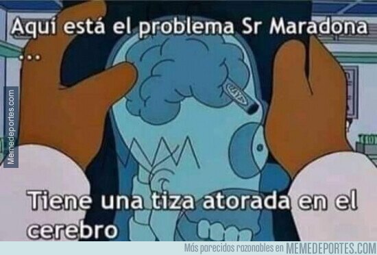 1119824 - Maradona en el quirófano