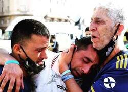 Enlace a La postal del día: Argentina unida por Maradona