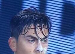 Enlace a No acaban los homenajes a Maradona