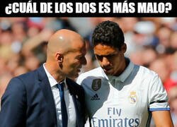 Enlace a El uno ni idea de entrenar, el otro ni idea de defender