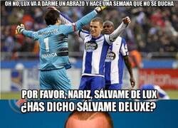 Enlace a Ahora que se le acaba la carrera tiene que ganarse la vida de alguna manera