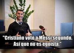 Enlace a Cristiano vota a Messi por primera vez en su carrera, y como no, lo han magnificado a más no poder.