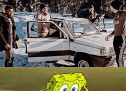 Enlace a Los jugadores del Atlético van a entrenar... ¡con un Fiat Panda!