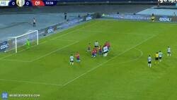 Enlace a Golazo de tiro libre de Messi contra Chile