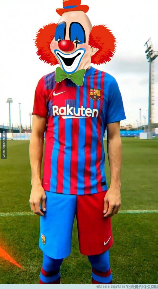 1137501 - La nueva equipación del Barça
