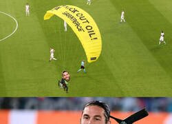 Enlace a La verdadera identidad del paracaidista