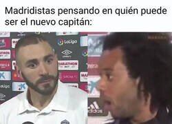 Enlace a Se busca capitán