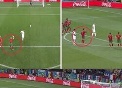 Enlace a Pepe y Ronaldo le advirtieron a Rui Patricio en el penalti de Benzema. No les hizo caso.